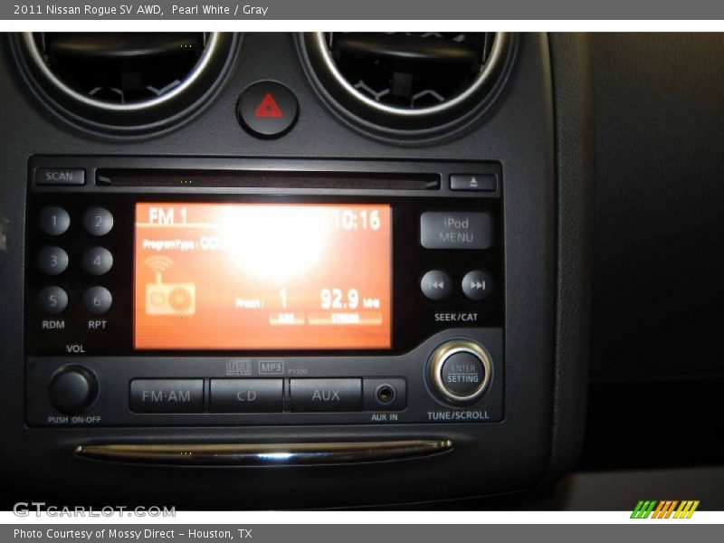 Pearl White / Gray 2011 Nissan Rogue SV AWD