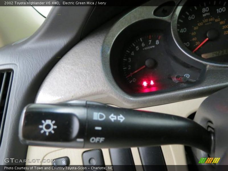 Electric Green Mica / Ivory 2002 Toyota Highlander V6 4WD