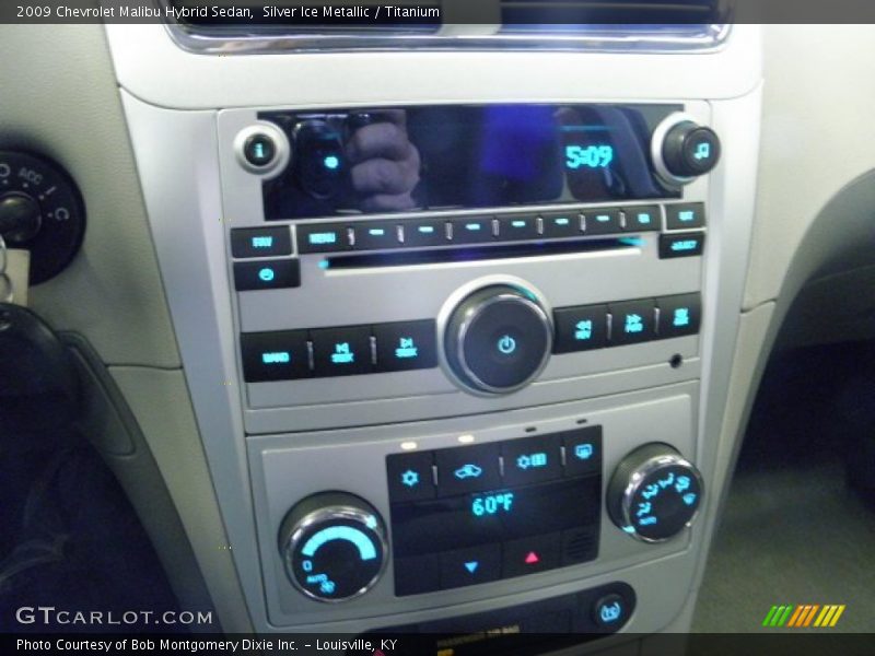 Silver Ice Metallic / Titanium 2009 Chevrolet Malibu Hybrid Sedan