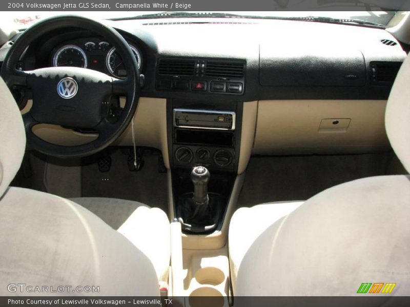 Campanella White / Beige 2004 Volkswagen Jetta GLS Sedan
