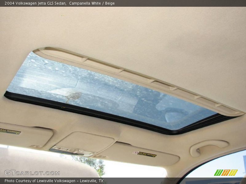 Campanella White / Beige 2004 Volkswagen Jetta GLS Sedan