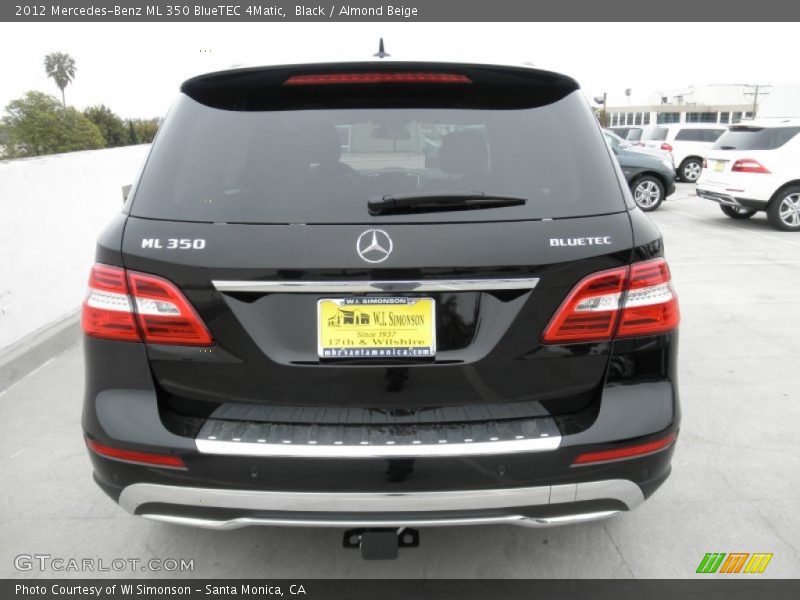 Black / Almond Beige 2012 Mercedes-Benz ML 350 BlueTEC 4Matic