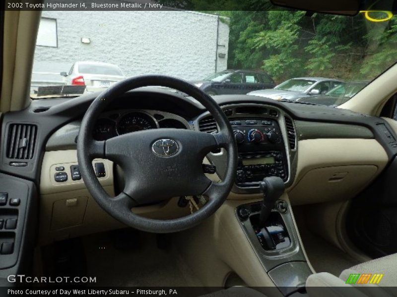 Bluestone Metallic / Ivory 2002 Toyota Highlander I4
