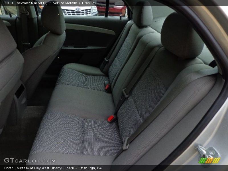Silver Ice Metallic / Titanium 2011 Chevrolet Malibu LS