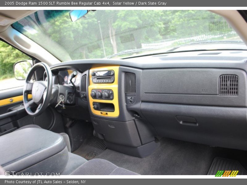 Dashboard of 2005 Ram 1500 SLT Rumble Bee Regular Cab 4x4
