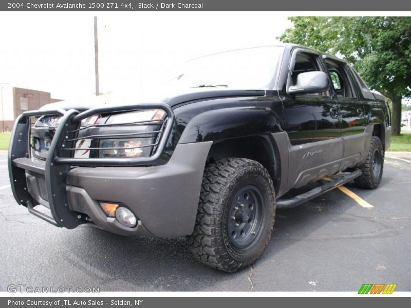 Black / Dark Charcoal 2004 Chevrolet Avalanche 1500 Z71 4x4