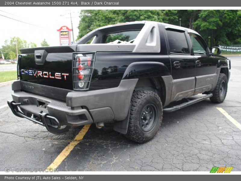 Black / Dark Charcoal 2004 Chevrolet Avalanche 1500 Z71 4x4