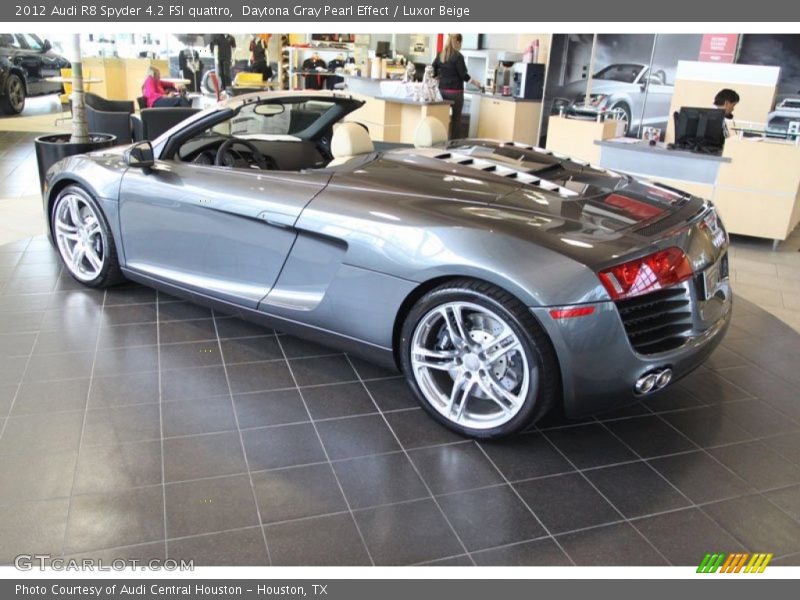 Daytona Gray Pearl Effect / Luxor Beige 2012 Audi R8 Spyder 4.2 FSI quattro