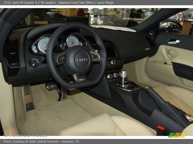 Daytona Gray Pearl Effect / Luxor Beige 2012 Audi R8 Spyder 4.2 FSI quattro