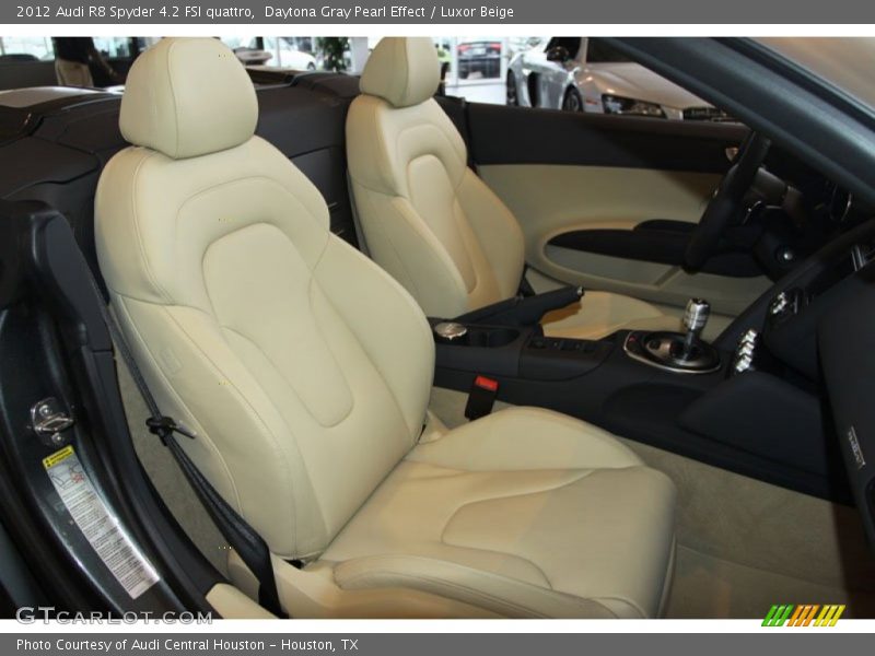  2012 R8 Spyder 4.2 FSI quattro Luxor Beige Interior