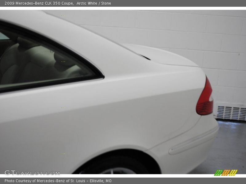 Arctic White / Stone 2009 Mercedes-Benz CLK 350 Coupe