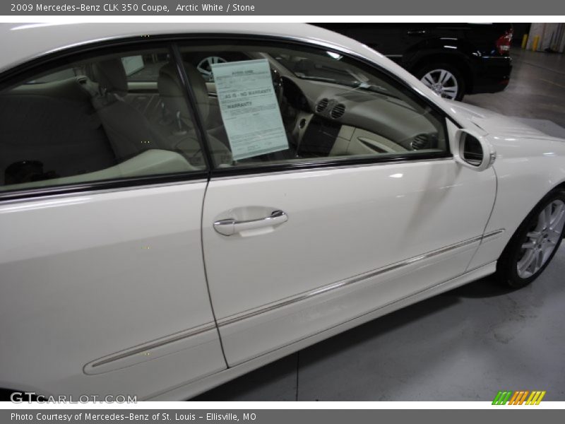 Arctic White / Stone 2009 Mercedes-Benz CLK 350 Coupe