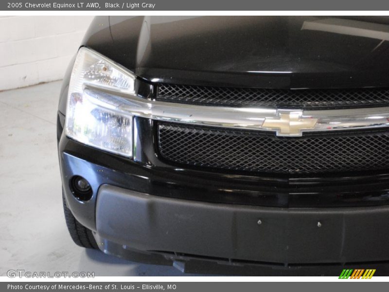Black / Light Gray 2005 Chevrolet Equinox LT AWD