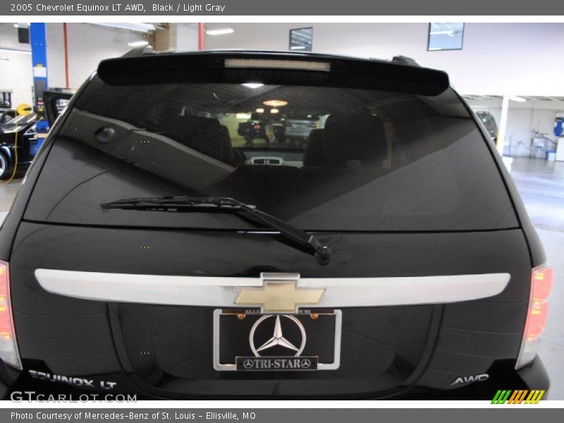 Black / Light Gray 2005 Chevrolet Equinox LT AWD