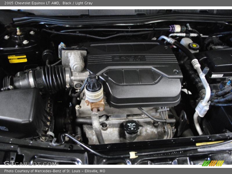 Black / Light Gray 2005 Chevrolet Equinox LT AWD