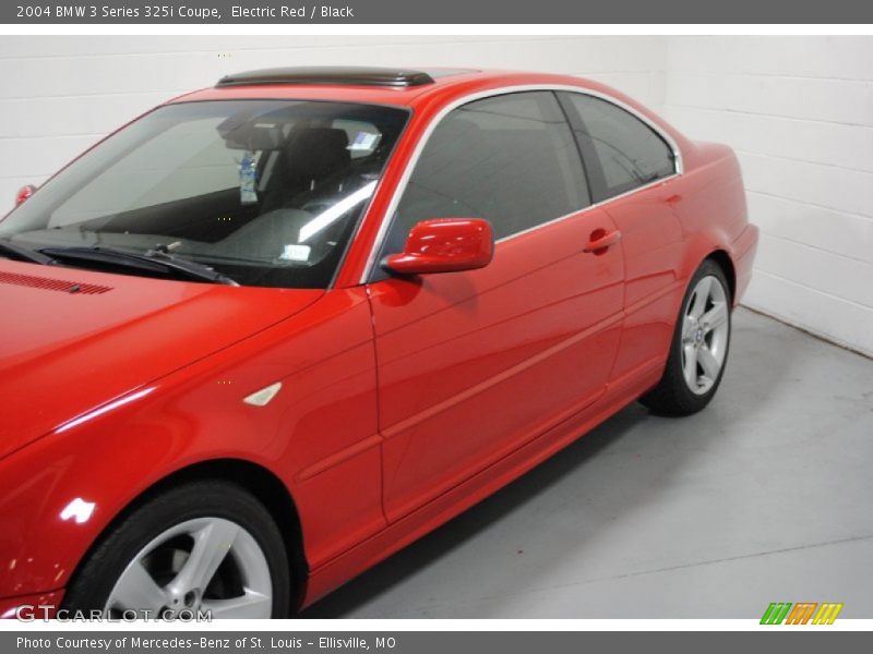 Electric Red / Black 2004 BMW 3 Series 325i Coupe