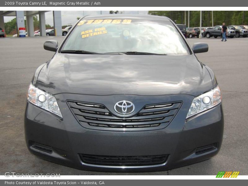 Magnetic Gray Metallic / Ash 2009 Toyota Camry LE