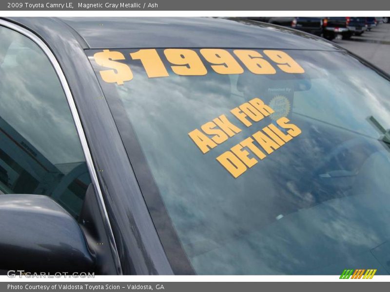 Magnetic Gray Metallic / Ash 2009 Toyota Camry LE
