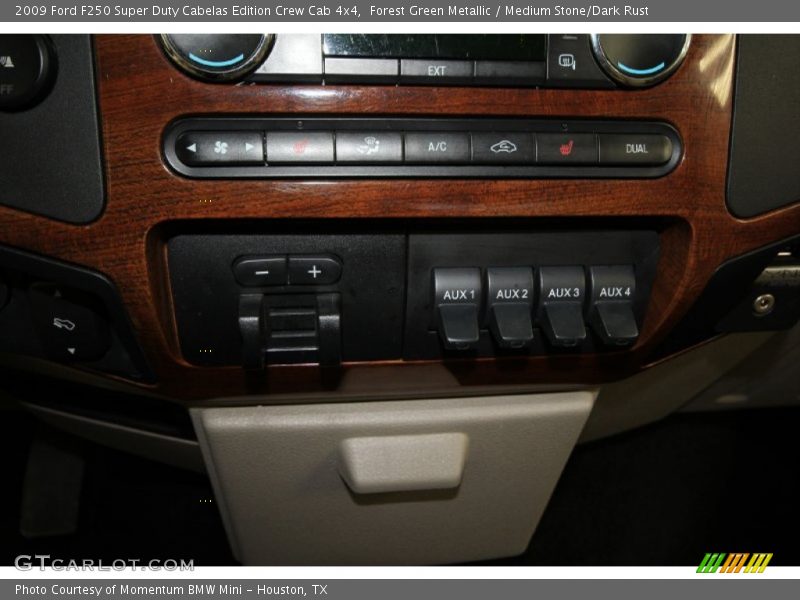 Forest Green Metallic / Medium Stone/Dark Rust 2009 Ford F250 Super Duty Cabelas Edition Crew Cab 4x4