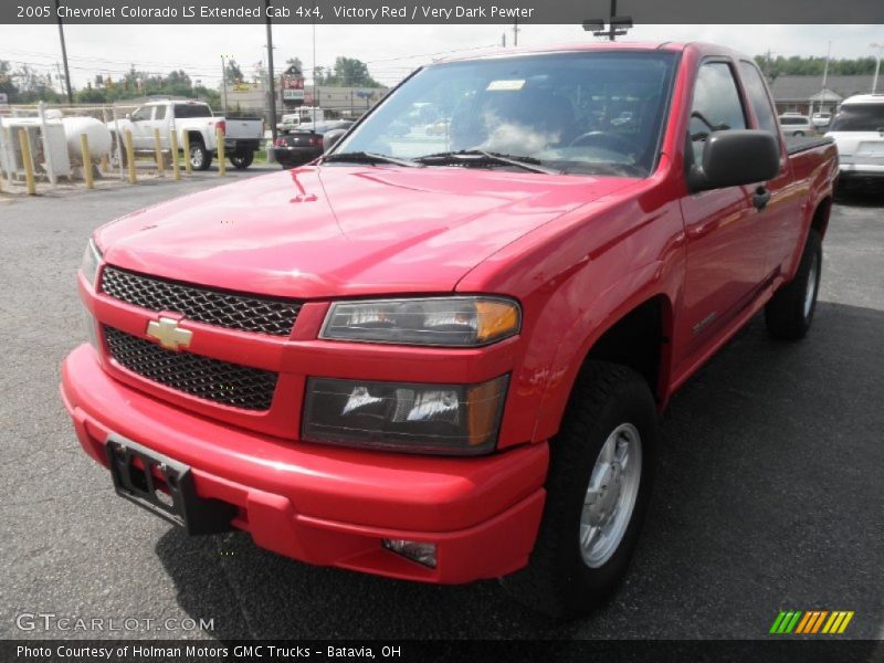 Victory Red / Very Dark Pewter 2005 Chevrolet Colorado LS Extended Cab 4x4