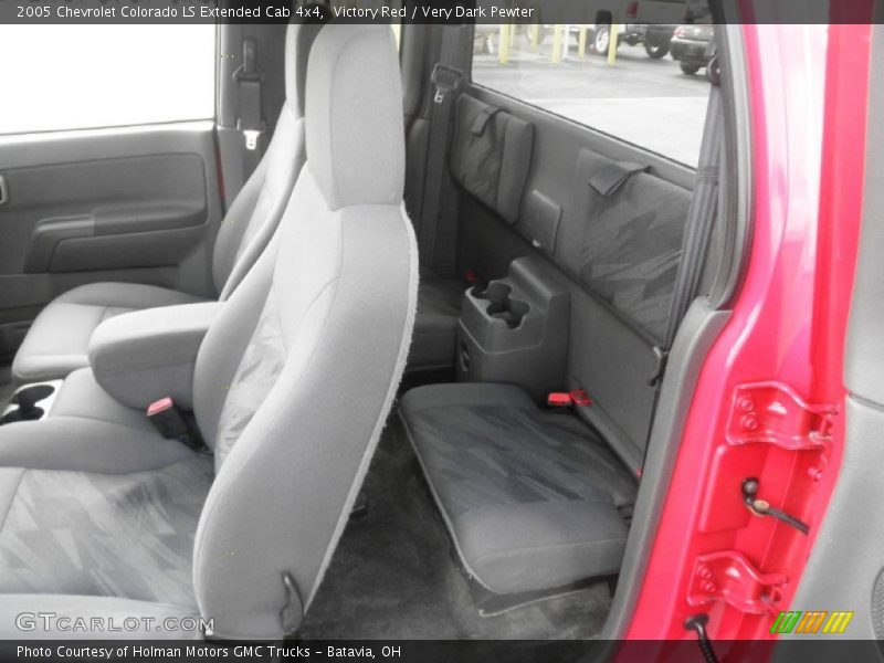 Victory Red / Very Dark Pewter 2005 Chevrolet Colorado LS Extended Cab 4x4