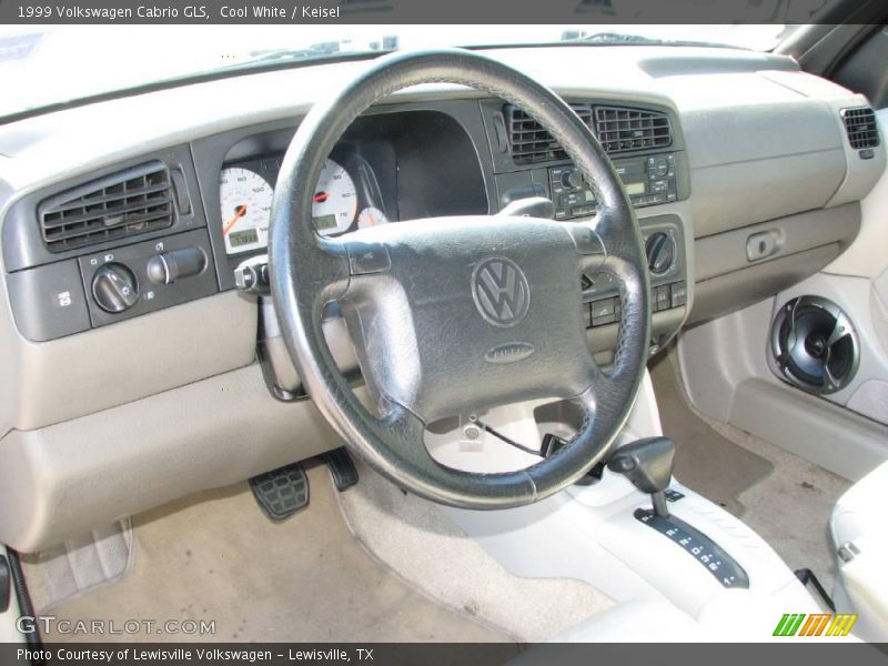Cool White / Keisel 1999 Volkswagen Cabrio GLS