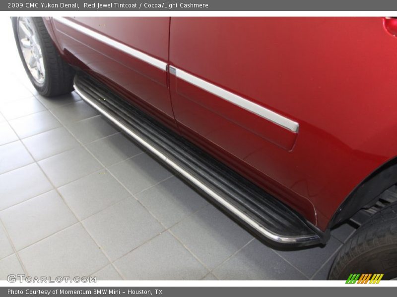 Red Jewel Tintcoat / Cocoa/Light Cashmere 2009 GMC Yukon Denali