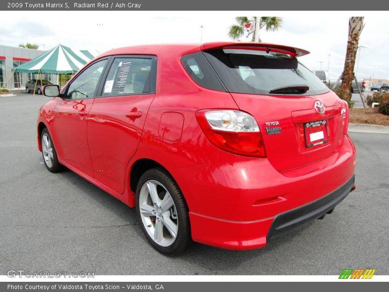 Radiant Red / Ash Gray 2009 Toyota Matrix S