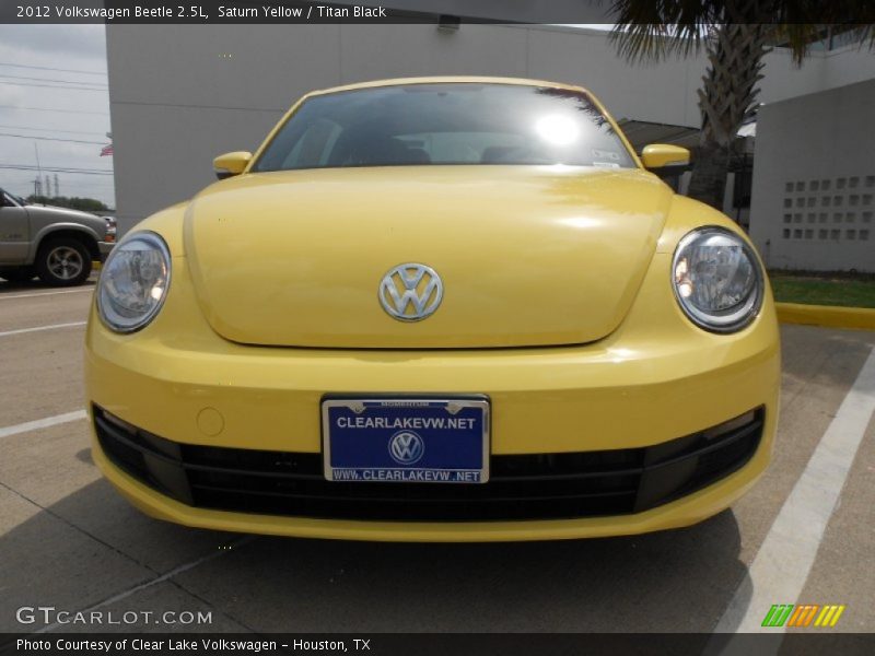 Saturn Yellow / Titan Black 2012 Volkswagen Beetle 2.5L