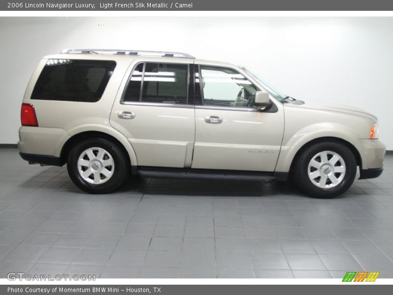 Light French Silk Metallic / Camel 2006 Lincoln Navigator Luxury