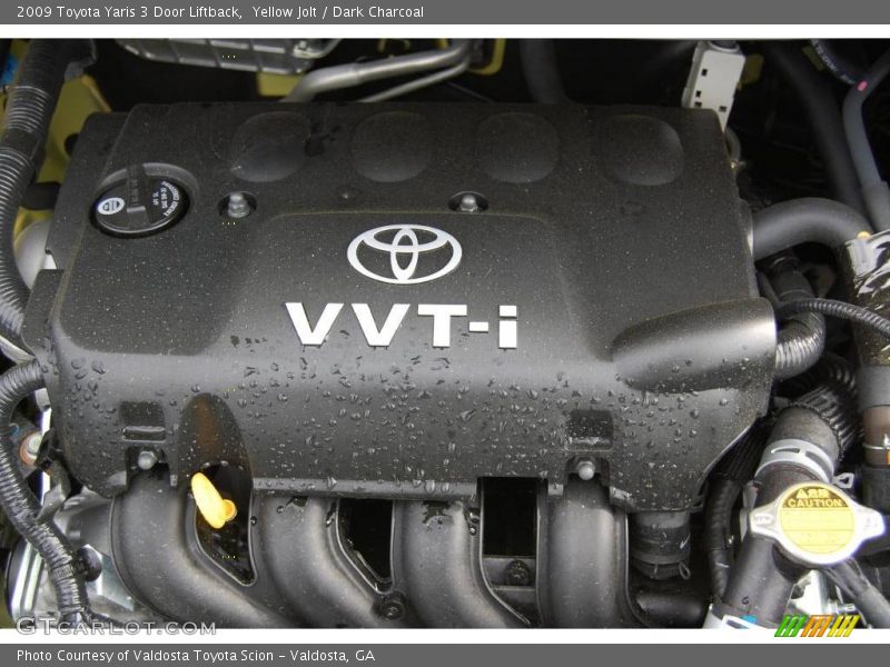 Yellow Jolt / Dark Charcoal 2009 Toyota Yaris 3 Door Liftback
