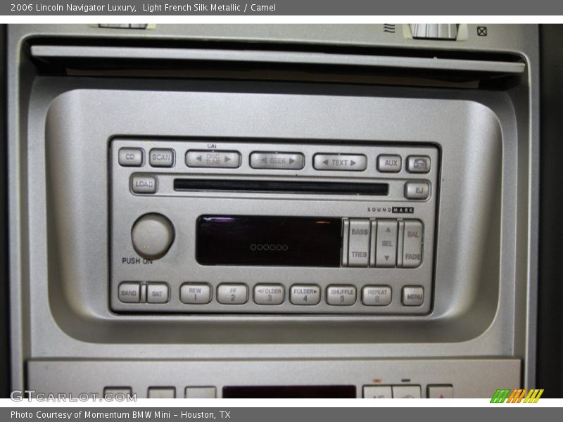 Light French Silk Metallic / Camel 2006 Lincoln Navigator Luxury