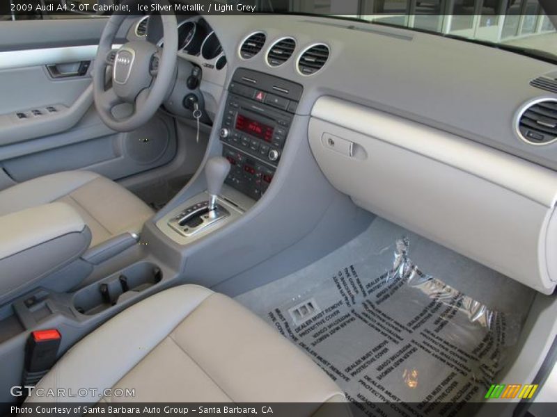 Ice Silver Metallic / Light Grey 2009 Audi A4 2.0T Cabriolet