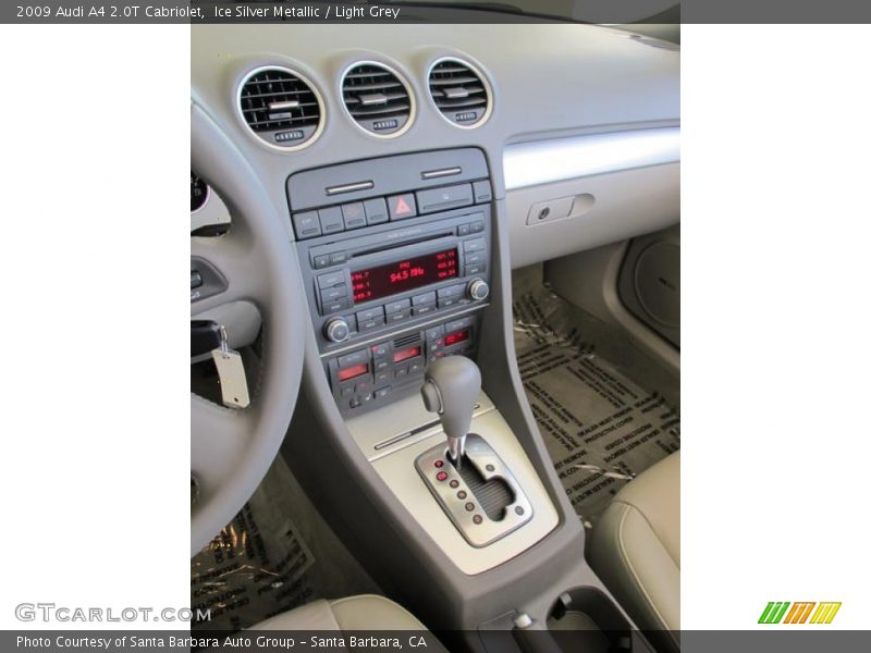 Ice Silver Metallic / Light Grey 2009 Audi A4 2.0T Cabriolet