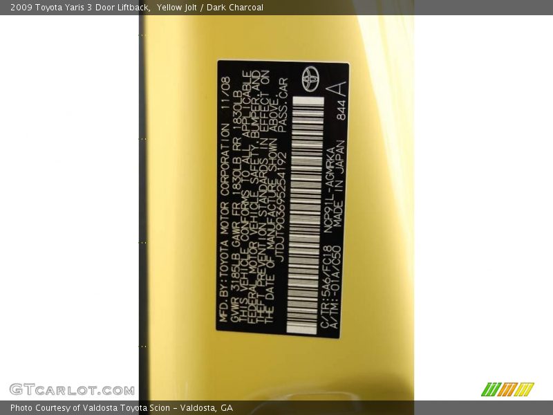 Yellow Jolt / Dark Charcoal 2009 Toyota Yaris 3 Door Liftback