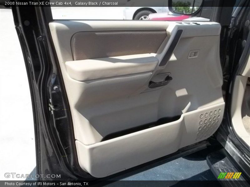 Galaxy Black / Charcoal 2008 Nissan Titan XE Crew Cab 4x4