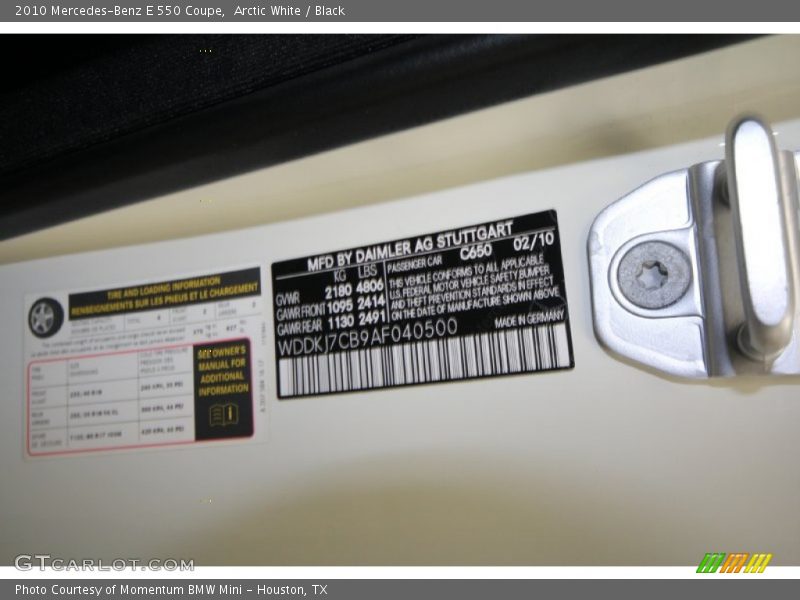 Arctic White / Black 2010 Mercedes-Benz E 550 Coupe