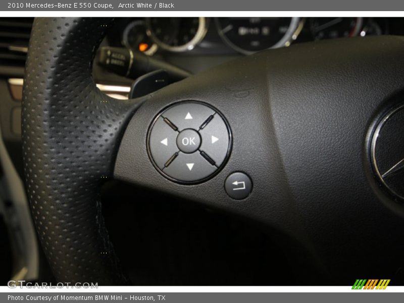 Arctic White / Black 2010 Mercedes-Benz E 550 Coupe