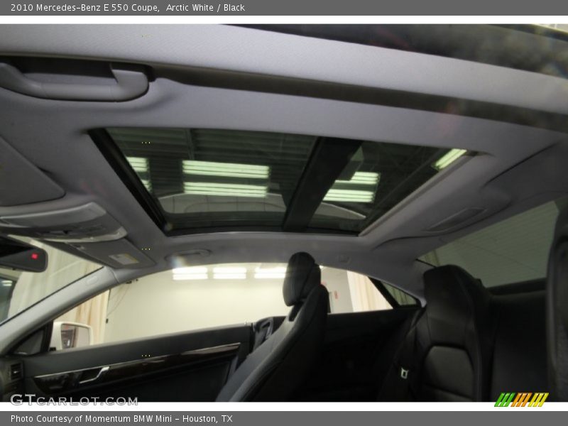 Arctic White / Black 2010 Mercedes-Benz E 550 Coupe
