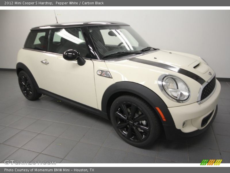 Pepper White / Carbon Black 2012 Mini Cooper S Hardtop