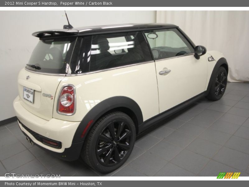 Pepper White / Carbon Black 2012 Mini Cooper S Hardtop