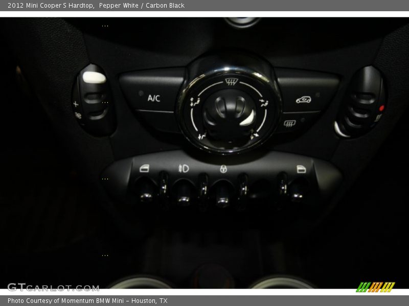 Pepper White / Carbon Black 2012 Mini Cooper S Hardtop