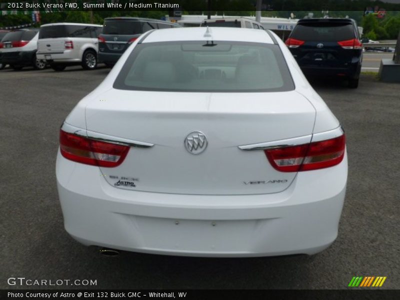 Summit White / Medium Titanium 2012 Buick Verano FWD