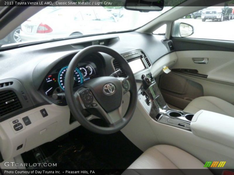 Classic Silver Metallic / Light Gray 2013 Toyota Venza LE AWD