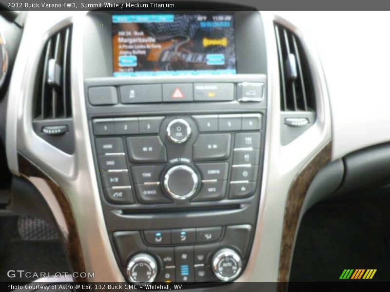 Summit White / Medium Titanium 2012 Buick Verano FWD