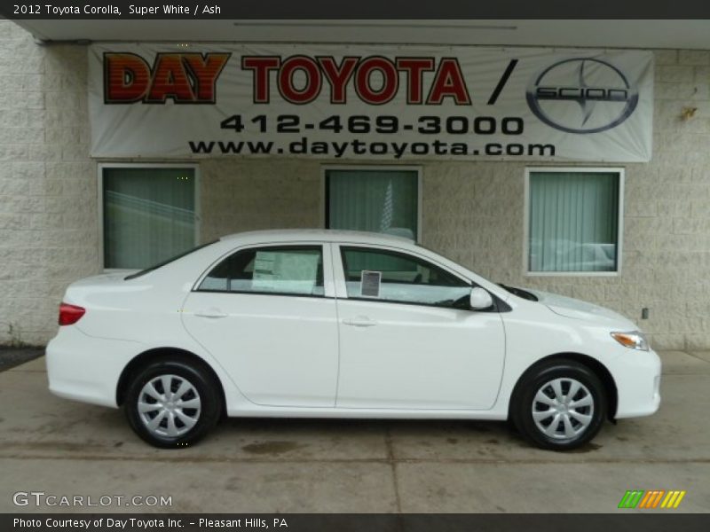 Super White / Ash 2012 Toyota Corolla