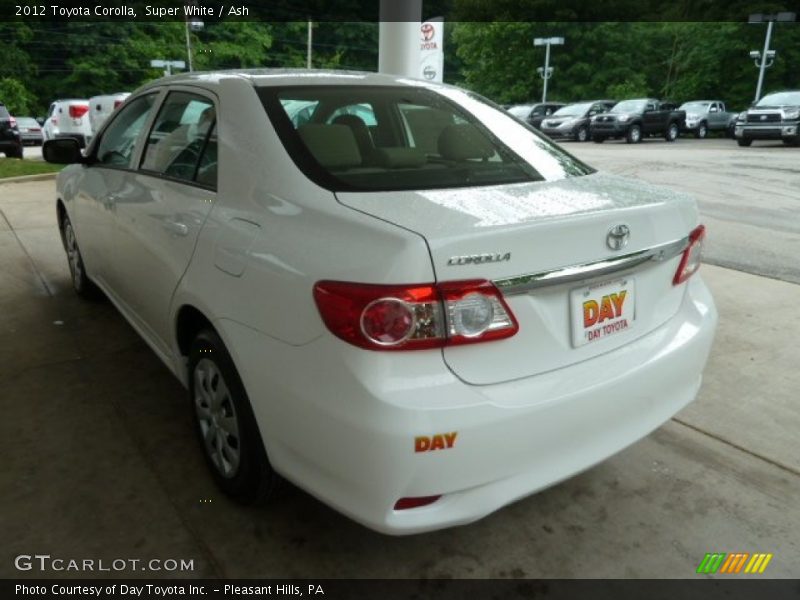 Super White / Ash 2012 Toyota Corolla