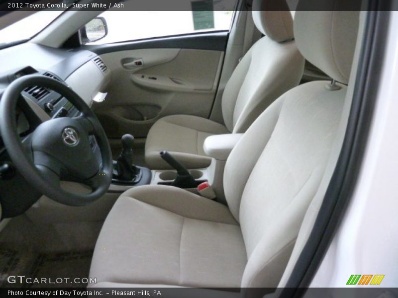 Super White / Ash 2012 Toyota Corolla