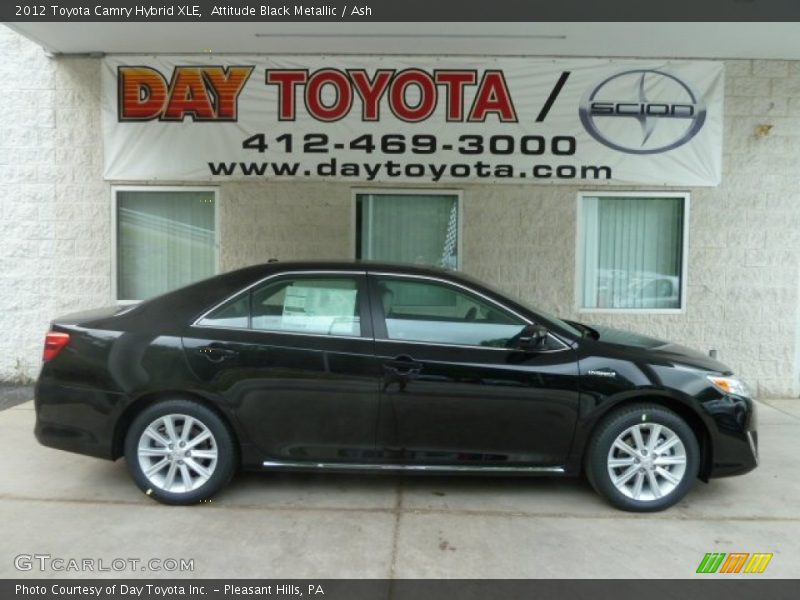 Attitude Black Metallic / Ash 2012 Toyota Camry Hybrid XLE