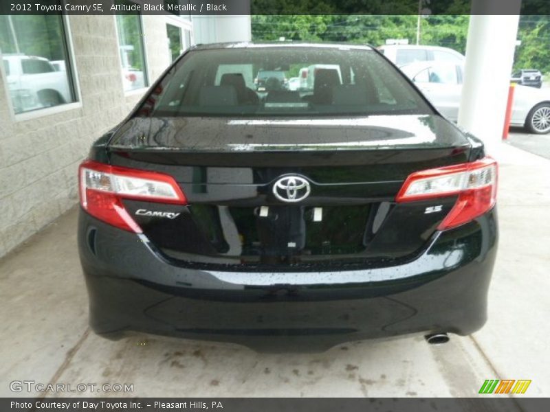 Attitude Black Metallic / Black 2012 Toyota Camry SE